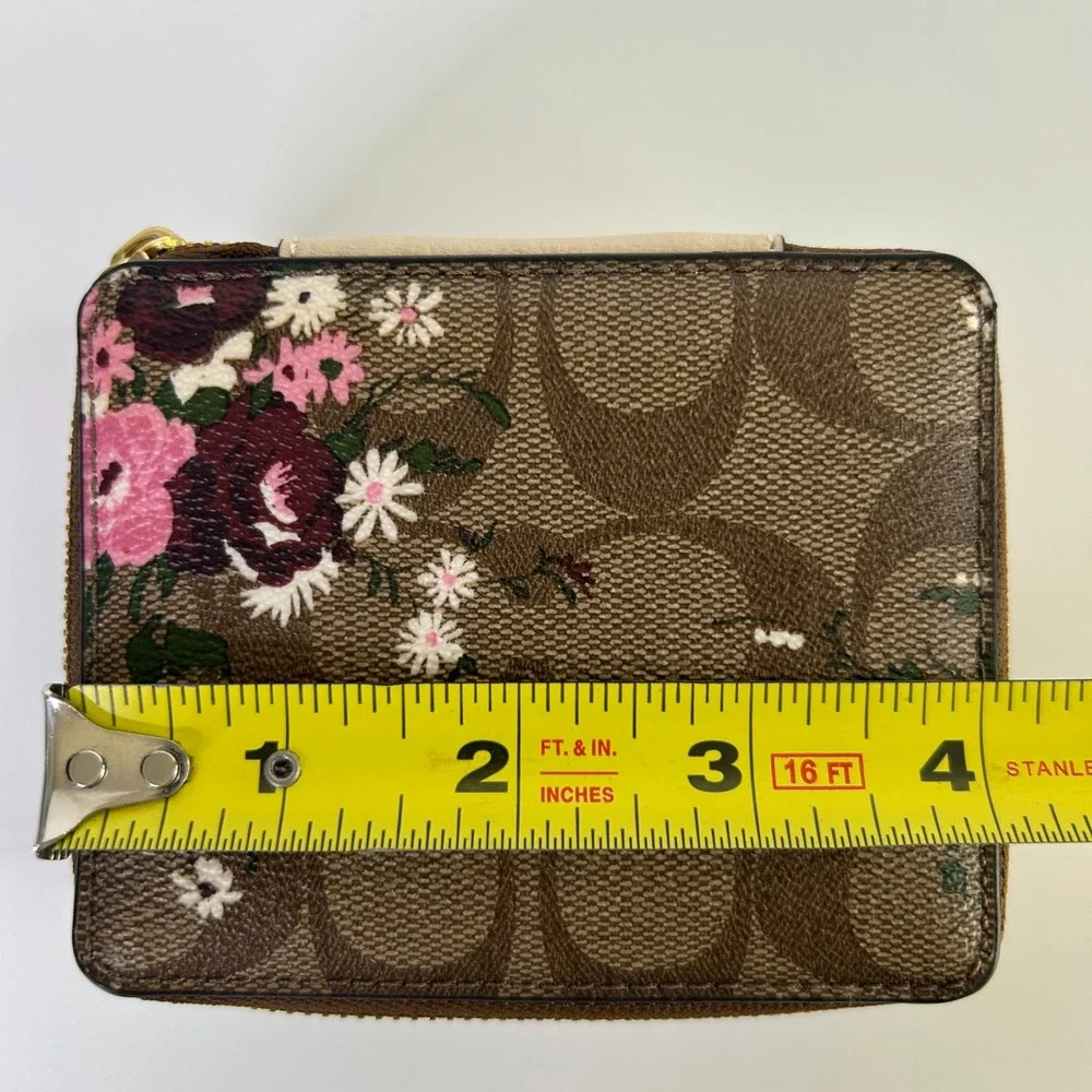 Coach Boxed Large Jewelry Box Brown Floral Signature Canvas Excellent